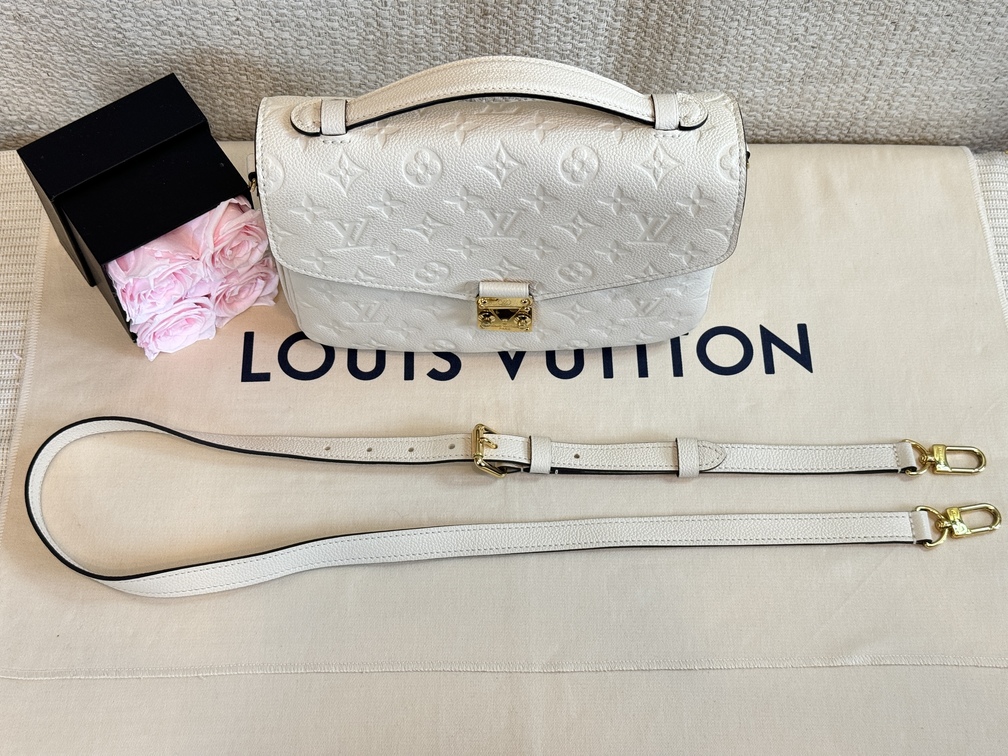 Pochette creme hotsell